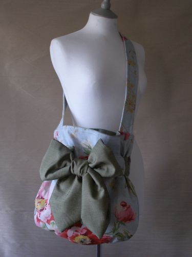 PLEASE BE PATIENT WITH US WHILST WE UPDATE OUR SHOULDERBAGS RANGE.